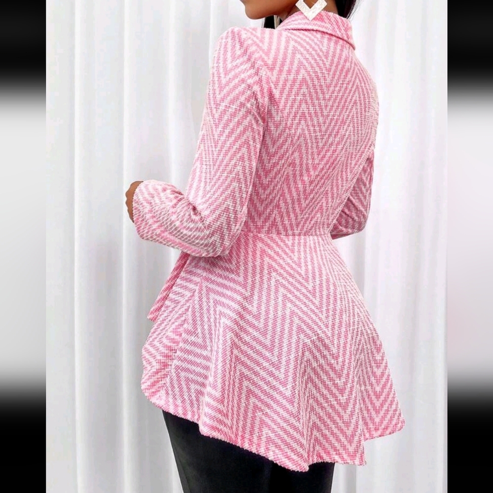 Fruit-Neck Suit Jacket With Asymmetrical Hem Overalls - Picture 2 of 4